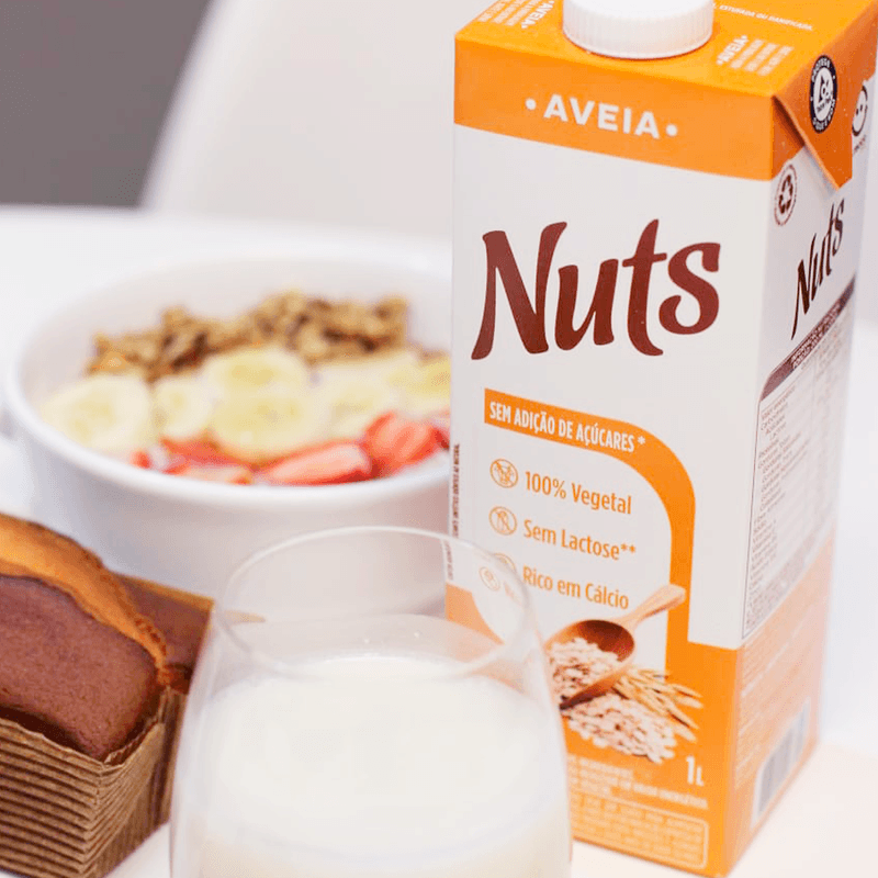 Leite-Vegetal-Aveia-1L-Nuts---3-Unidades